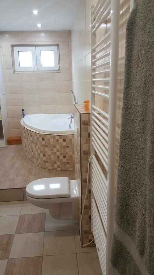 Apartmany Za Sakurou Годонин Экстерьер фото