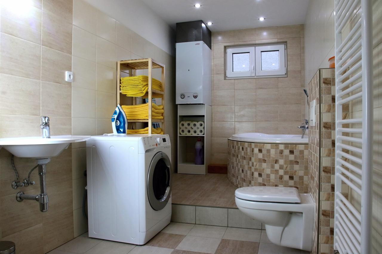 Apartmany Za Sakurou Годонин Экстерьер фото