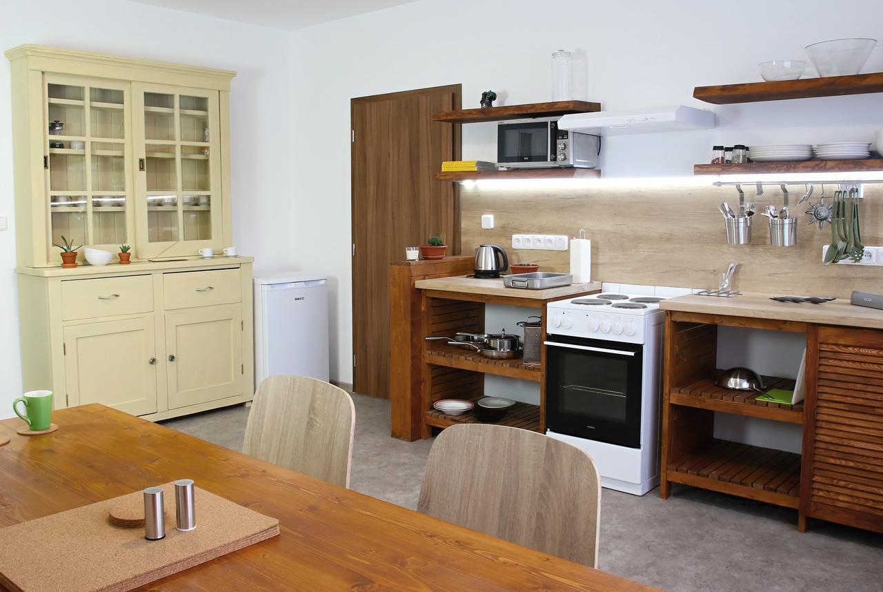 Apartmany Za Sakurou Годонин Экстерьер фото